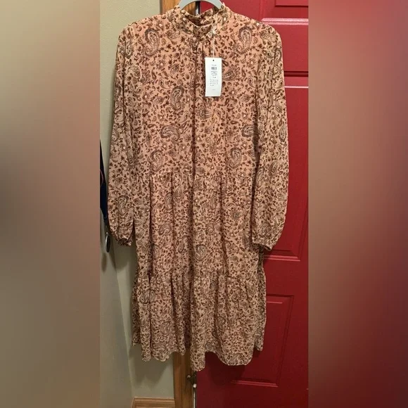 Boho Paisley Print Long Sleeve Dress - Picture 2 of 5